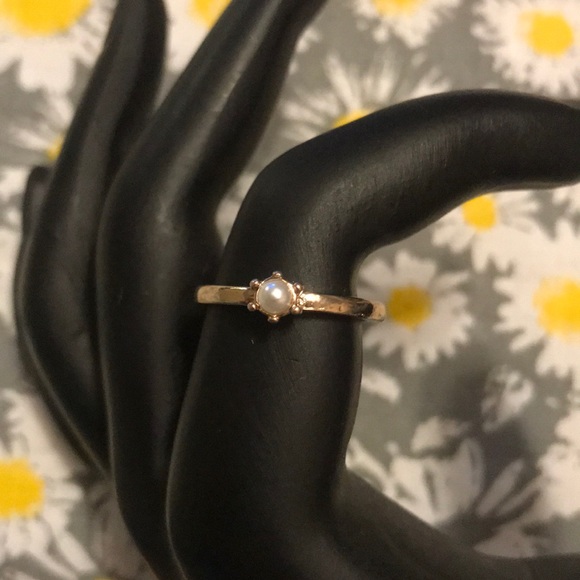 🏵Variety Set of 3 Gold Rings🏵 - Picture 3 of 4